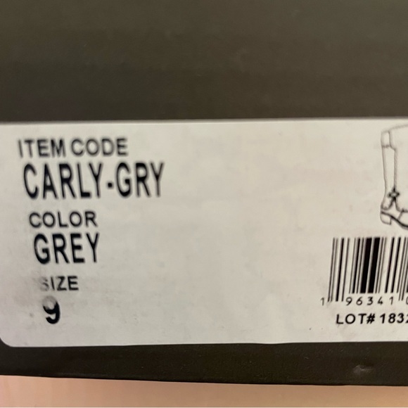 Patrizia Carly tall zip leathet boot size 9 - Picture 8 of 8